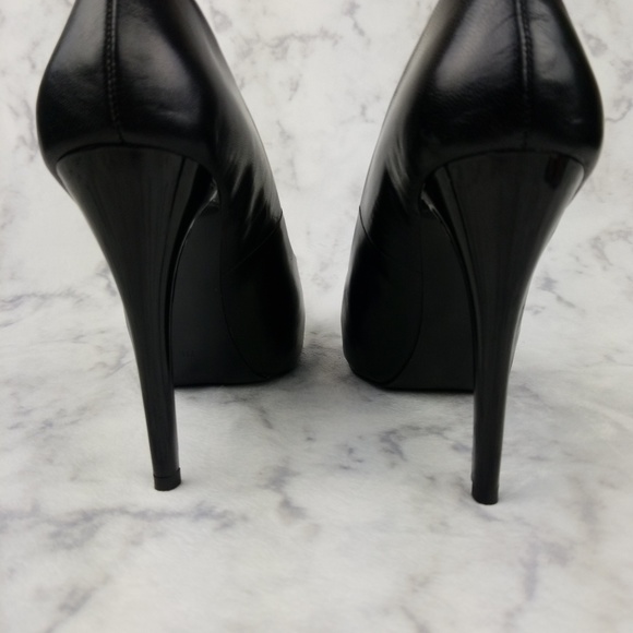 Guess Black Open Toe 5 inch high heels size 7 - Picture 4 of 8